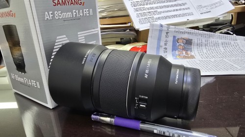 카메라 렌즈